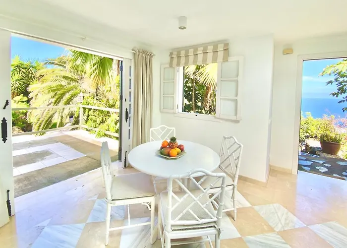 Villa Exclusiva Con Piscina Privada, Juandana