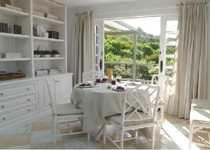 Villa Exclusiva Con Piscina Privada, Juandana